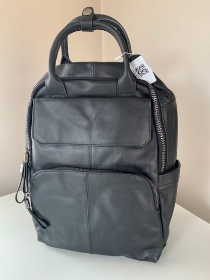 Mochila Unisex Pequeña de Cuero Alta Calidad para Notebook - Modelo 816
