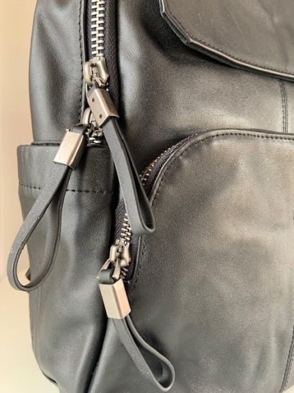 Mochila Unisex Pequeña de Cuero Alta Calidad para Notebook - Modelo 816 - Imagen 2