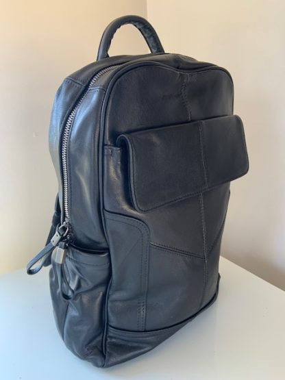 Mochila Unisex Mediana de Cuero Alta Calidad para Notebook - Modelo 8226 - Imagen 8